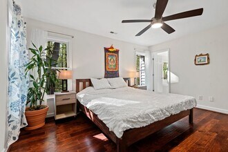 802 Creekstone Dr in Chapel Hill, NC - Building Photo - Building Photo