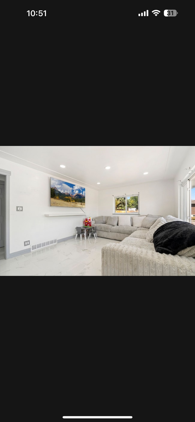 3037 Lakeside Dr in Evans, CO - Building Photo - Building Photo