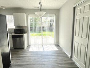 4111 Glenshire Way in Greensboro, NC - Building Photo - Building Photo