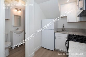 4950 Del Mar Ave in San Diego, CA - Building Photo - Building Photo