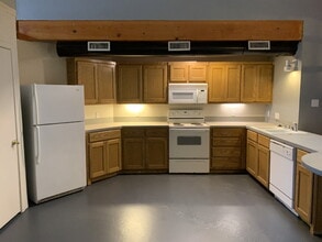 1401 Avenue J in Lubbock, TX - Building Photo - Building Photo