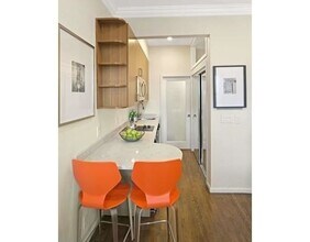 17 Cazenove St in Boston, MA - Building Photo - Building Photo