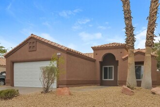 406 Aloha Dr, Unit 6A in Henderson, NV - Building Photo - Building Photo