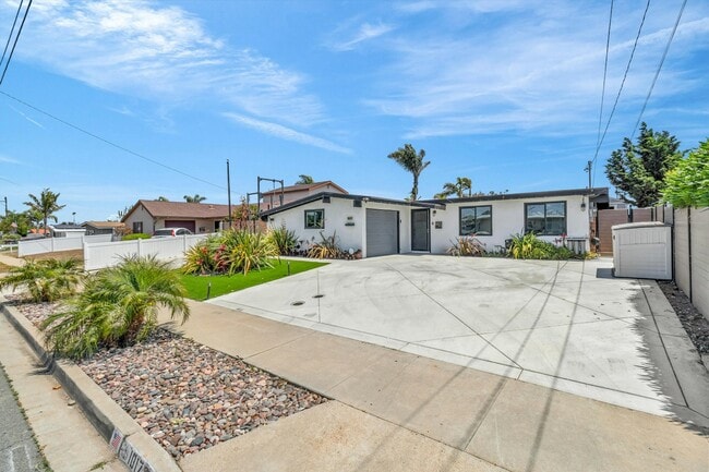 1017 Oneonta Ave in Imperial Beach, CA - Building Photo - Building Photo