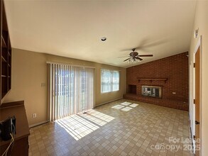 1230 Dean St in Charlotte, NC - Building Photo - Building Photo