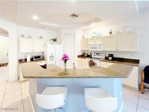 1366 Serrano Cir in Naples, FL - Building Photo - Building Photo