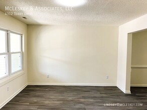 4312 Terry Dr in Chesapeake, VA - Building Photo - Building Photo