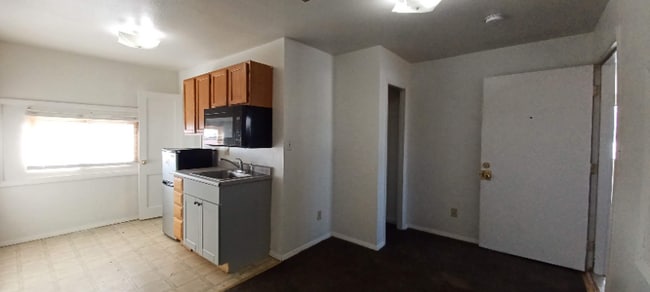 property at 842 E Yellowstone Hwy