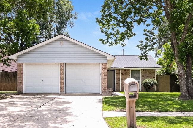 property at 5434 Heronwood Dr