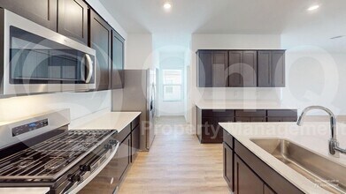 8654 W Orange Jubilee Dr in Marana, AZ - Building Photo - Building Photo