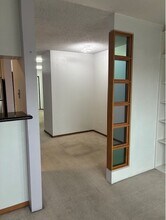 5 Embarcadero W, Unit 215 in Oakland, CA - Building Photo - Building Photo