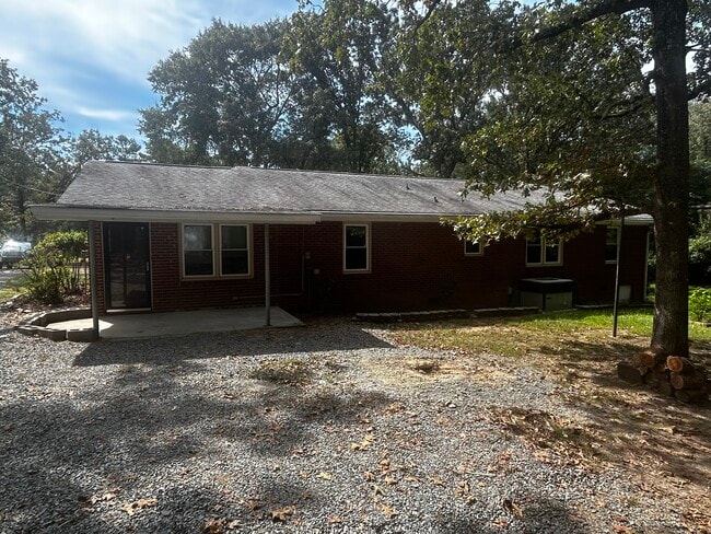 1144 Forest Dr in Marshville, NC - Building Photo - Building Photo