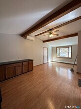 26 S Glenwoods Rd in Ledyard, CT - Building Photo - Building Photo
