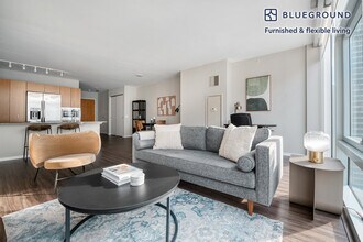 200 E Illinois St in Chicago, IL - Building Photo - Building Photo