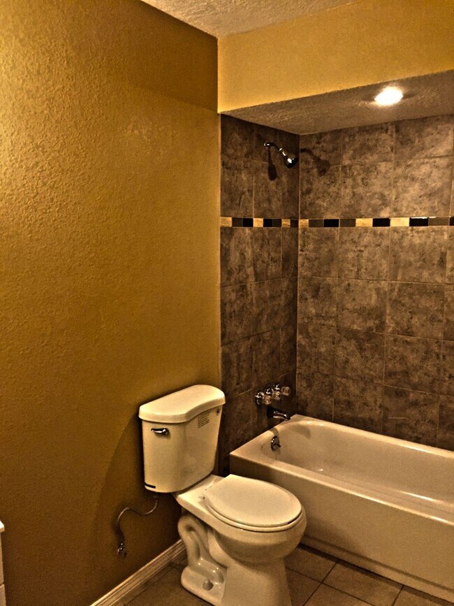 10801 Towner Ave NE in Albuquerque, NM - Building Photo - Building Photo