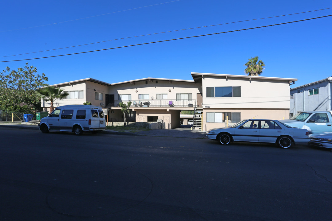 10407 Mount Gleason Ave in Sunland, CA - Building Photo