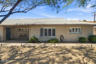 3640 E Montecito Ave in Phoenix, AZ - Building Photo - Building Photo
