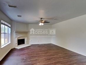 2602 Port Carissa Dr in Friendswood, TX - Building Photo - Building Photo