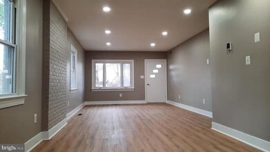 373 Bowman Rd in Front Royal, VA - Building Photo - Building Photo