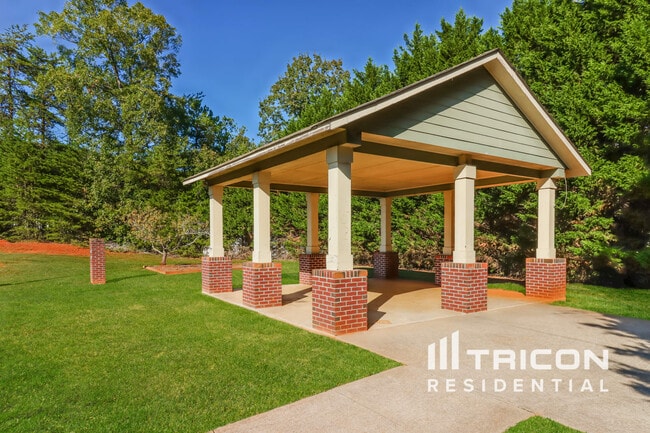 property at 47 Wyndham Ct