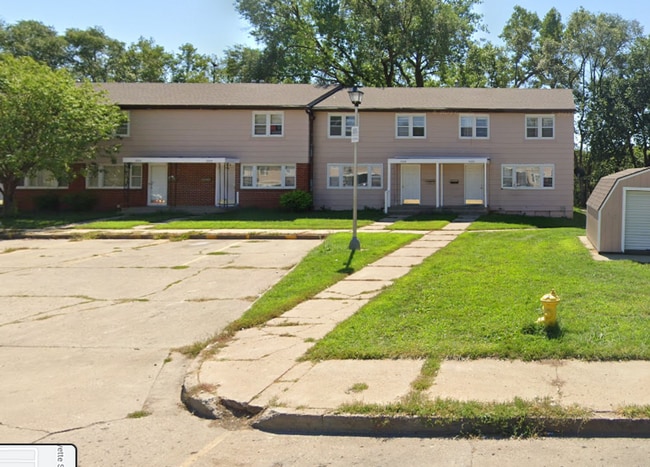 property at 1600 26th St