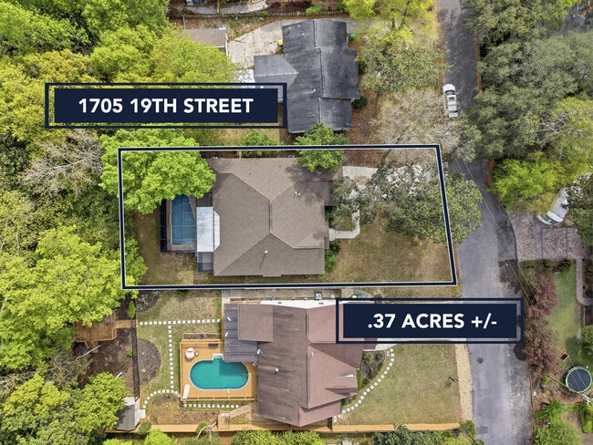 1705 19th St in Niceville, FL - Building Photo - Building Photo