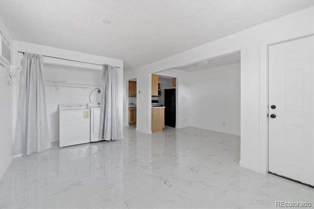 property at 214 S Ingalls St