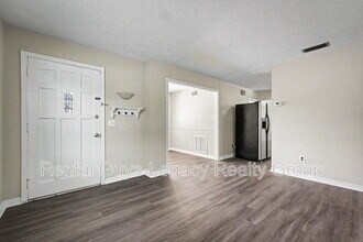 10545 Citrus Ln in Jacksonville, FL - Building Photo - Building Photo