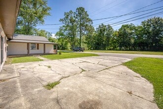 10077 Church Ave in D'Iberville, MS - Building Photo - Building Photo
