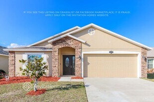 1290 Corbett Ln in Melbourne, FL - Building Photo