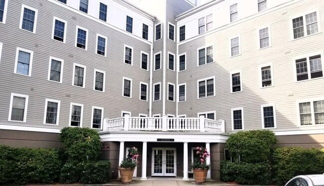 property at 8 Crowninshield St