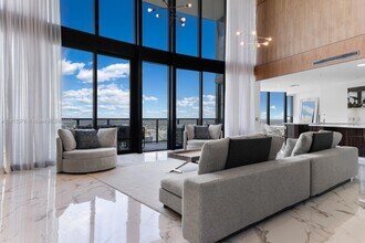 18555 Collins Ave, Unit 4603 in Sunny Isles Beach, FL - Building Photo - Building Photo