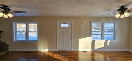 7901 Elm St in Holland Patent, NY - Building Photo - Building Photo