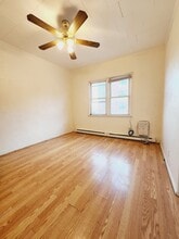 326 Avenue E in Bayonne, NJ - Building Photo - Building Photo