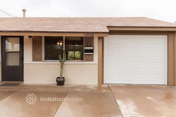 13808 N 34th St in Phoenix, AZ - Building Photo