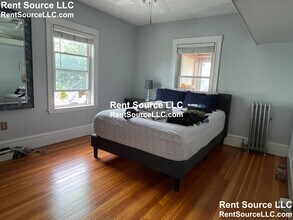 26 3rd St in Medford, MA - Foto de edificio - Building Photo