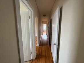 2043 N Cicero Ave, Unit 3S in Chicago, IL - Building Photo - Building Photo