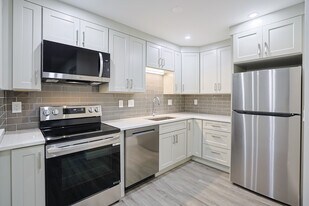 Nahatan Terrace in Norwood, MA - Building Photo