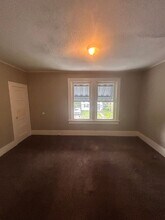 2513 Thompson Ave in Fort Wayne, IN - Building Photo - Building Photo