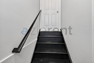 158 Cliff St in Norwich, CT - Building Photo - Building Photo