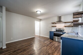 3811 E 15th St in Tulsa, OK - Building Photo - Building Photo