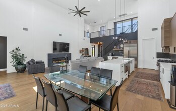 4413 E Turney Ave in Phoenix, AZ - Building Photo - Building Photo