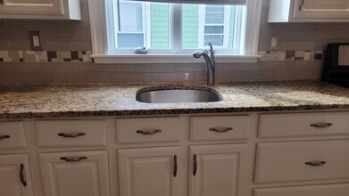 29 Illinois Ave in Somerville, MA - Building Photo - Building Photo