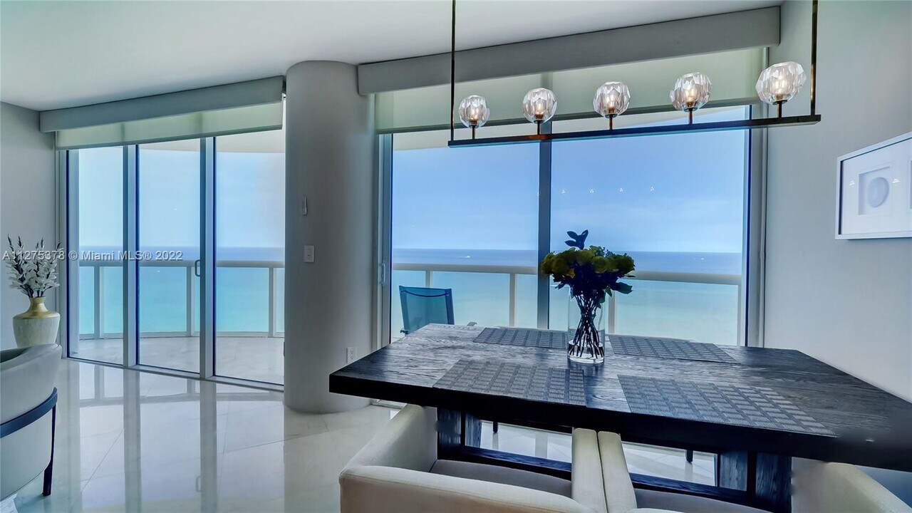 6365 Collins Ave, Unit 3802 in Miami, FL - Building Photo