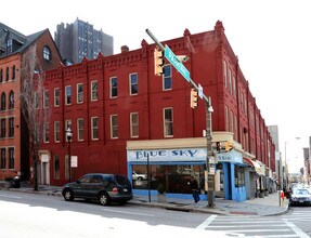 Phoenix on Park in Baltimore, MD - Building Photo - Building Photo