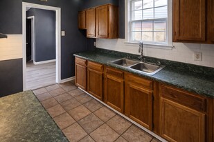 1205 Bradbury Cove in Memphis, TN - Building Photo