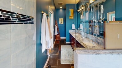 223 E Colfax Ave in South Bend, IN - Building Photo - Building Photo