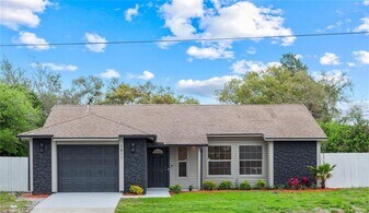 1811 Oakgrove Ave in Deltona, FL - Building Photo