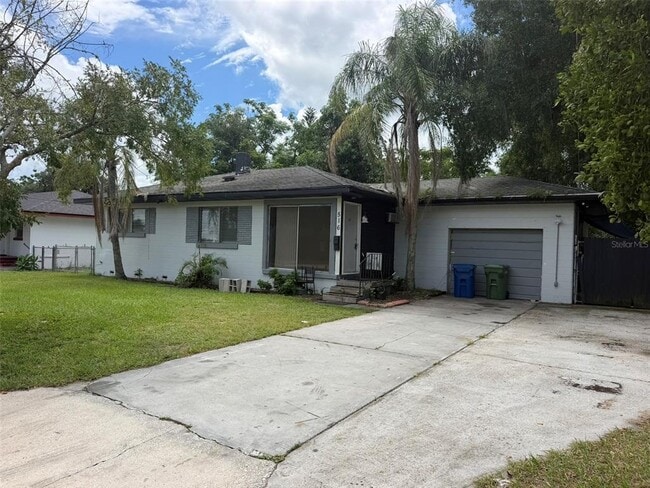 property at 516 Ave F SE