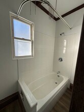 1040 Jackson St NW in Grand Rapids, MI - Building Photo - Building Photo